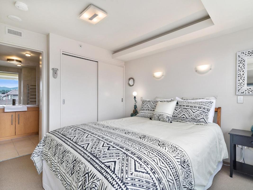 Relax On Roberts - Taupo Holiday Home Bagian luar foto